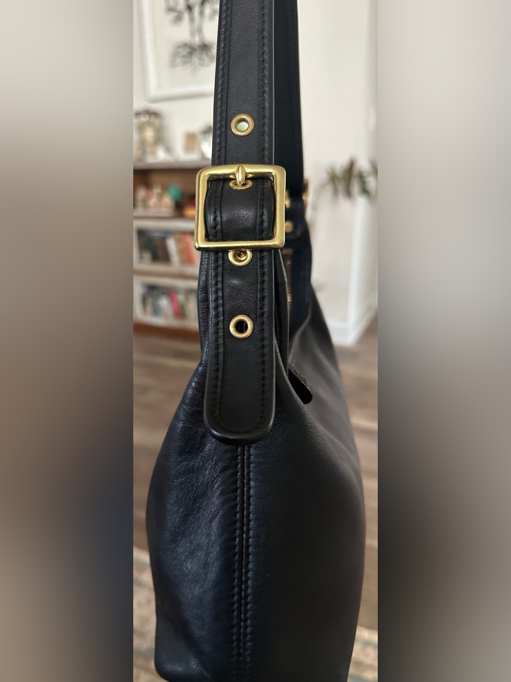 Vintage Coach Legacy Small Hobo Bag Black Leather Brass Hardware Shoulder Bag Y2 - Picture 13 of 13